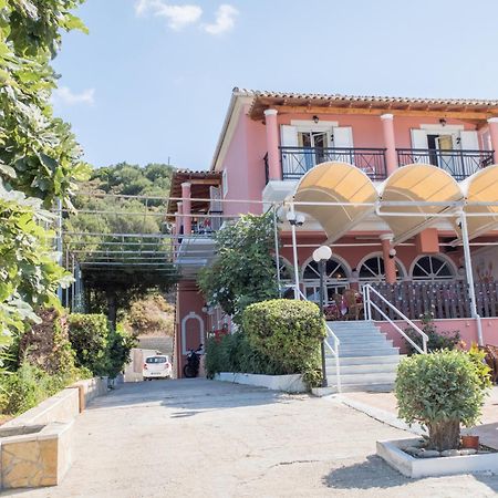Maria Apartments Agios Georgios Pagon Exteriör bild