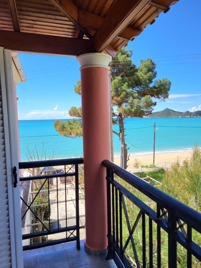 Maria Apartments Agios Georgios Pagon Exteriör bild